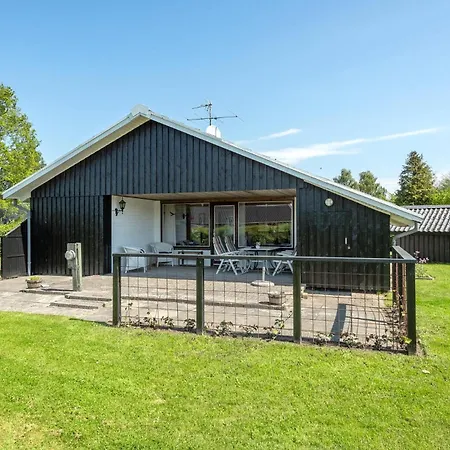 Sydals 44 Denmark Hébergement de vacances *